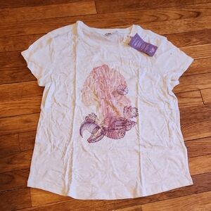 Reitmans NWT Graphic T-Shiry